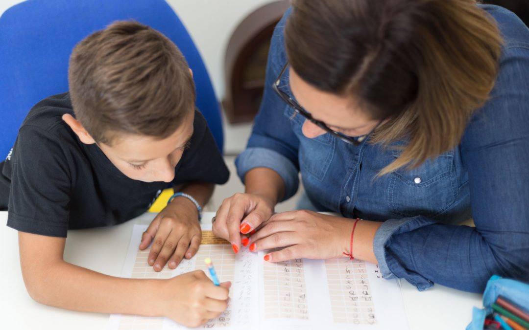 Aide aux devoirs et aux leçons à la MDF